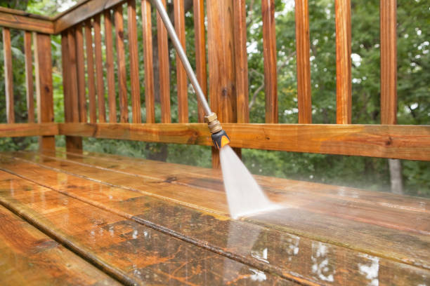 Fence Pressure Washing in Portland, OR